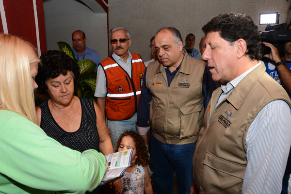 secretario-de-estado-visita-sorocaba-com-bate-a-dengue-ft-assi-067