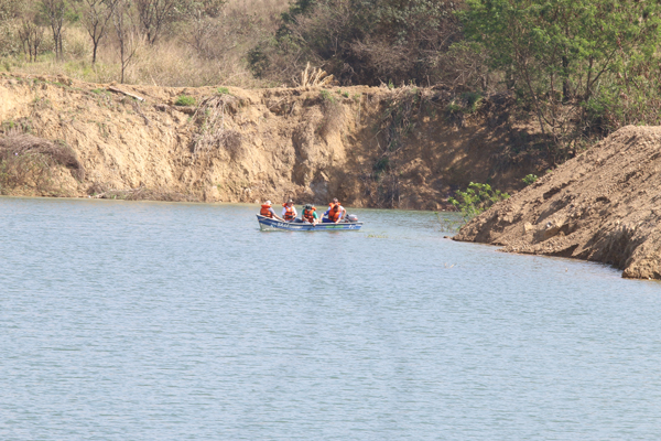 limpeza-do-lago-do-parque-porto-das-aguas-ft-assis-cavalcante-025