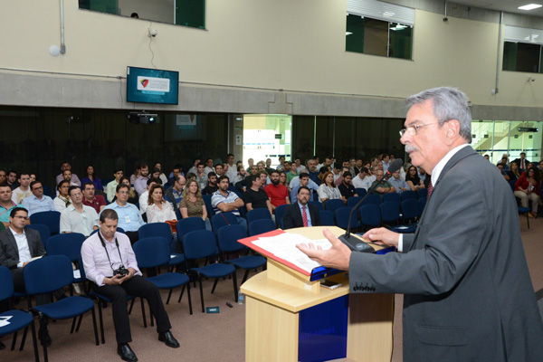 2-empreende-sorocaba-palestra-amyr-klink-ft-assis-cavalcante-138