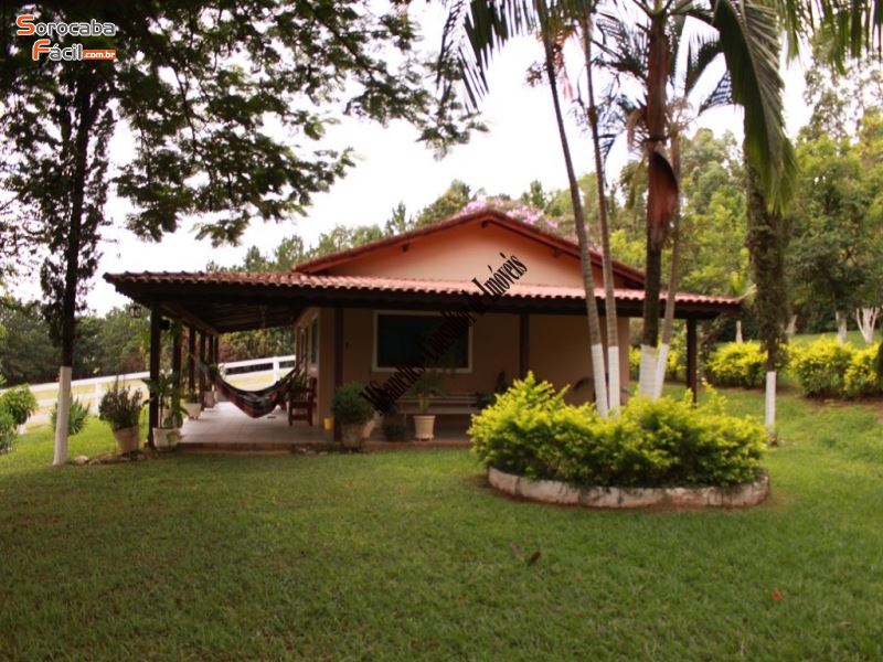 Sitio para venda na Estrada do Gramadinho, em Porto Feliz.